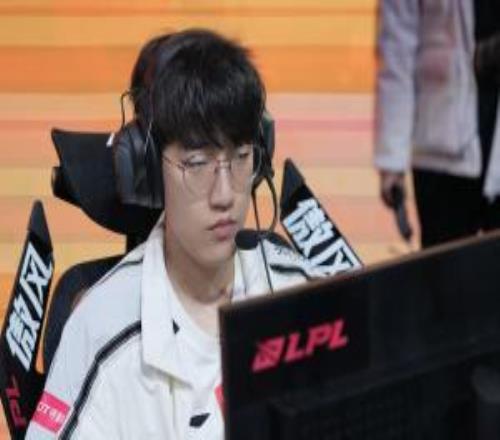 图解,塔图姆,分三双,万博manbetx体育平台,万博体育官网,万博体育app下载,ManBetX,SPORTS